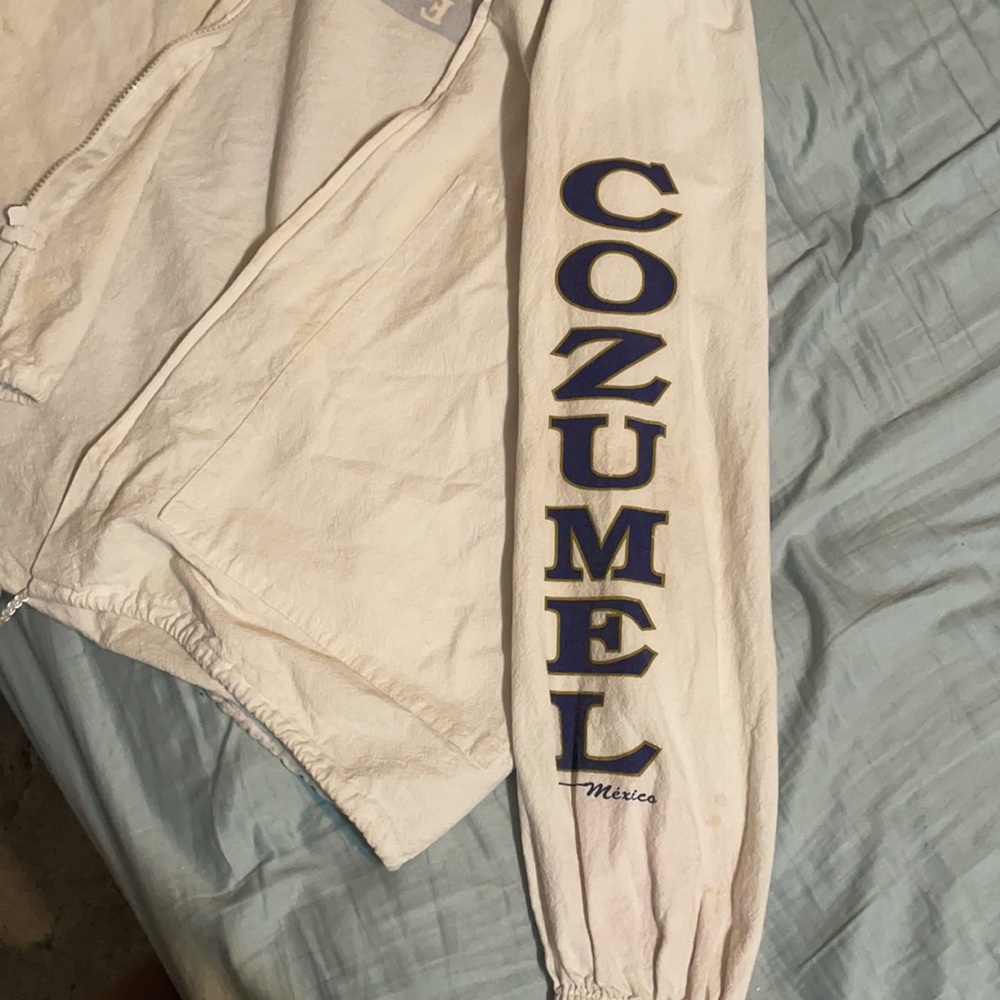 Zip up jacket - Picture 2 of 5